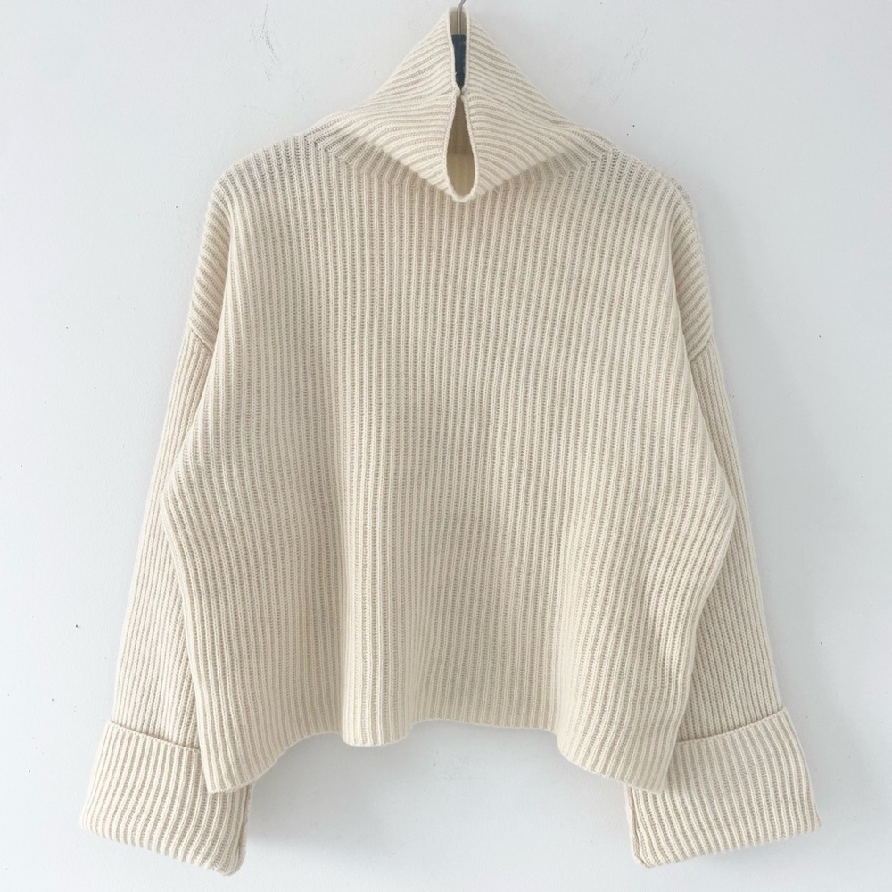 100% Pure New Wool Turtleneck Sweater